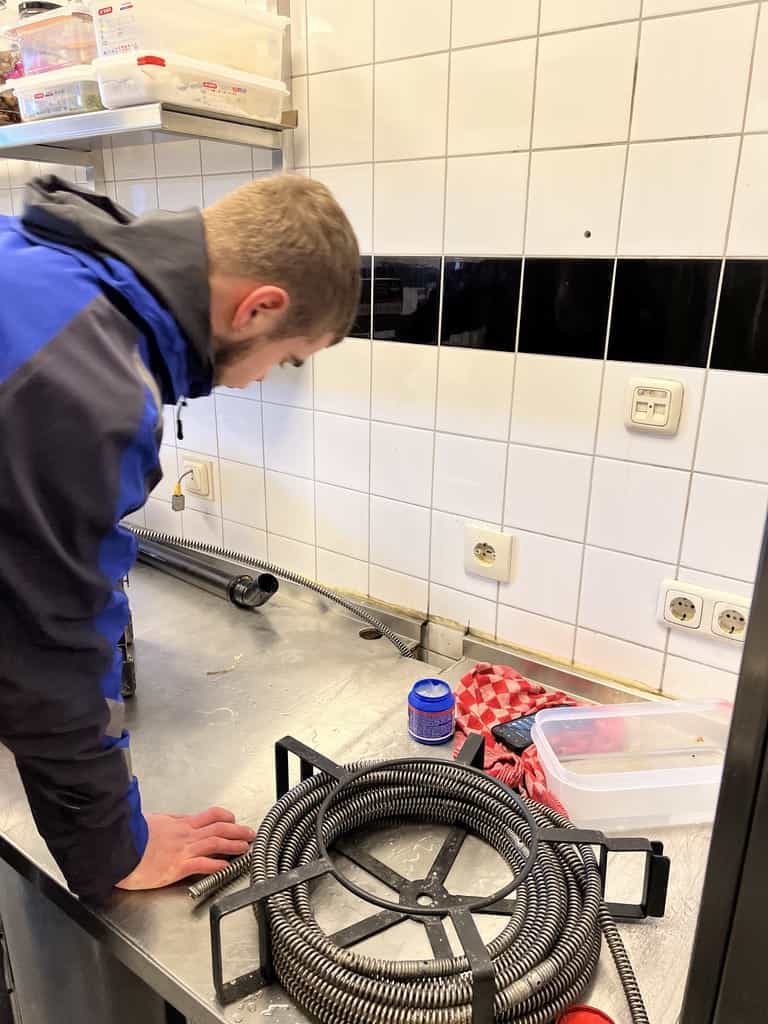 Gootsteen Ontstoppingsdienst Vlijmen Gootsteen Ontstoppingsdienst Vlijmen